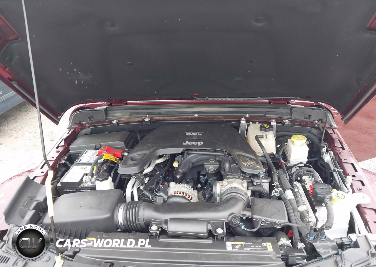 2021 Jeep Gladiator Sport S VIN:1C6HJTAG5ML531090 - 10