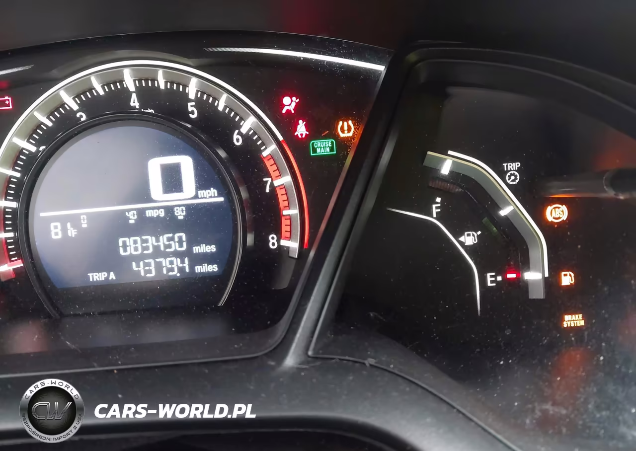2018 Honda Civic Sport VIN:SHHFK7G40JU222688 - 15
