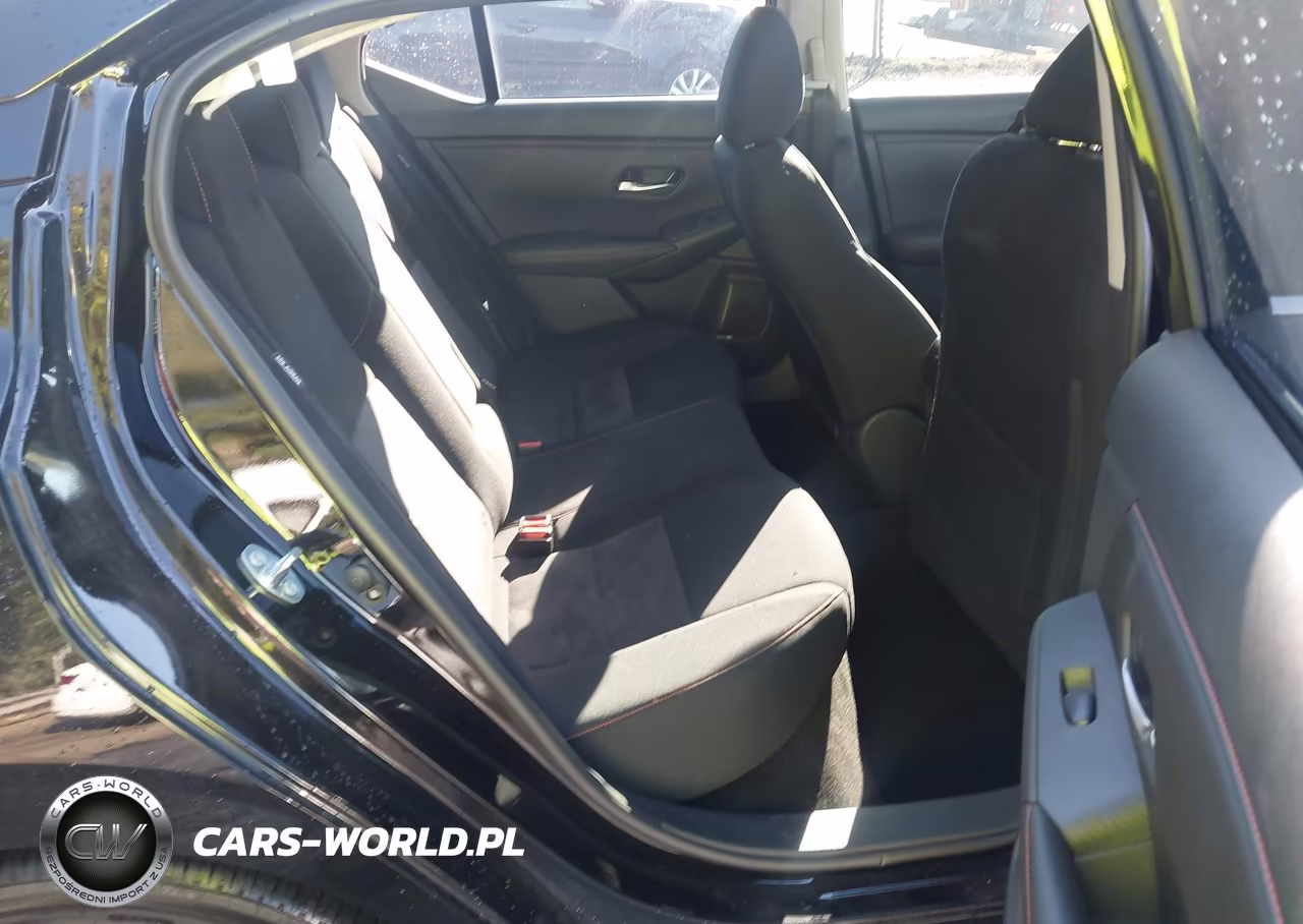 2025 Nissan Sentra Sr VIN:3N1AB8DV7SY364902 - 8