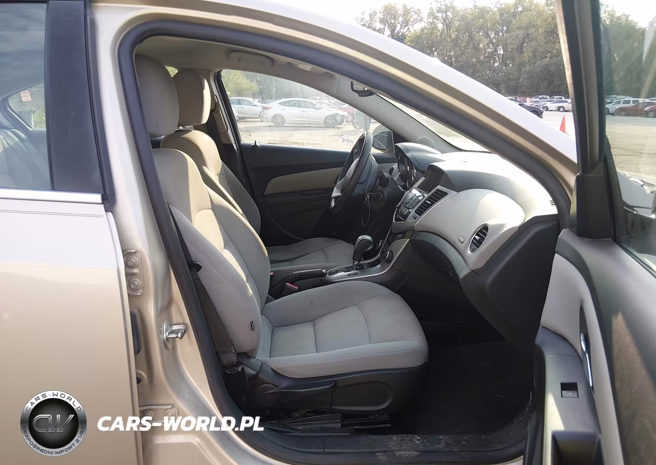 2013 Chevrolet Cruze 1Lt Auto VIN:1G1PC5SB6D7174856 - 5