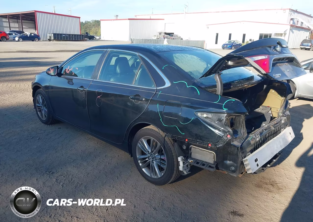 2015 Toyota Camry Se VIN:4T1BF1FKXFU482799 - 3
