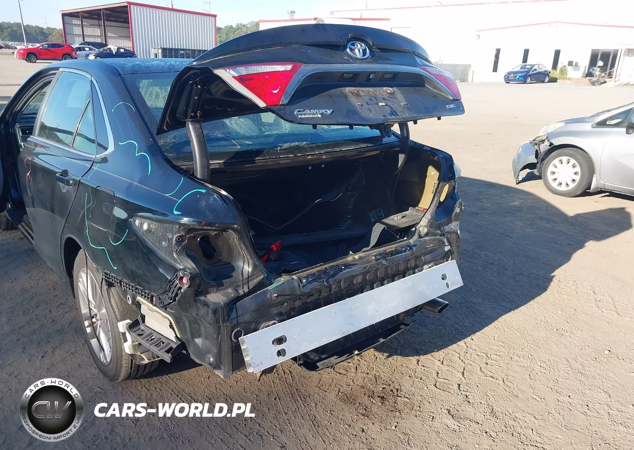 2015 Toyota Camry Se VIN:4T1BF1FKXFU482799 - 6