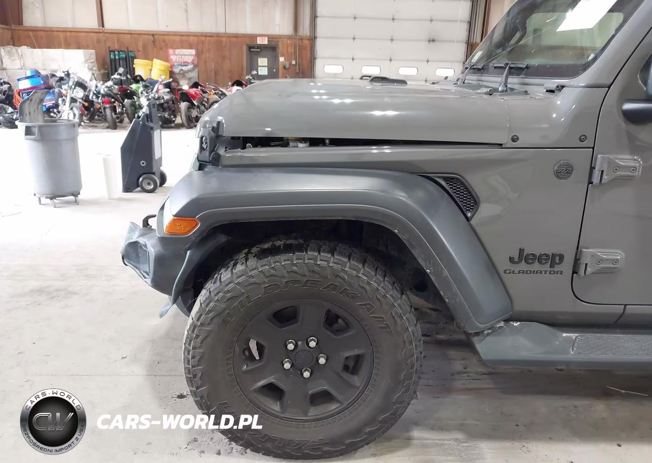 2022 Jeep Gladiator Sport 4X4 VIN:1C6HJTAG4NL116005 - 18