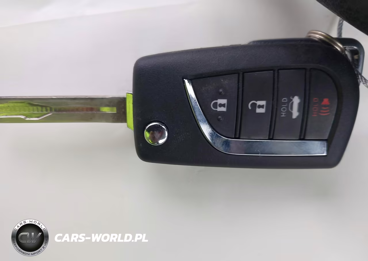 2026 Toyota Corolla Hybrid Hybrid Le VIN:JTDBCMFE8T3139659 - 11