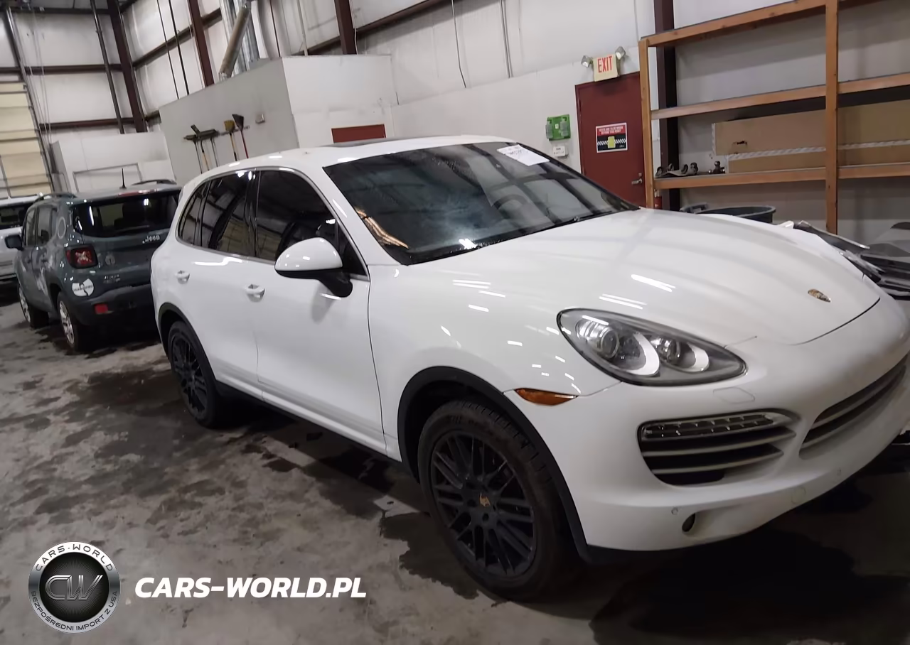 2014 Porsche Cayenne Platinum Edition VIN:WP1AA2A24ELA07213 - 1