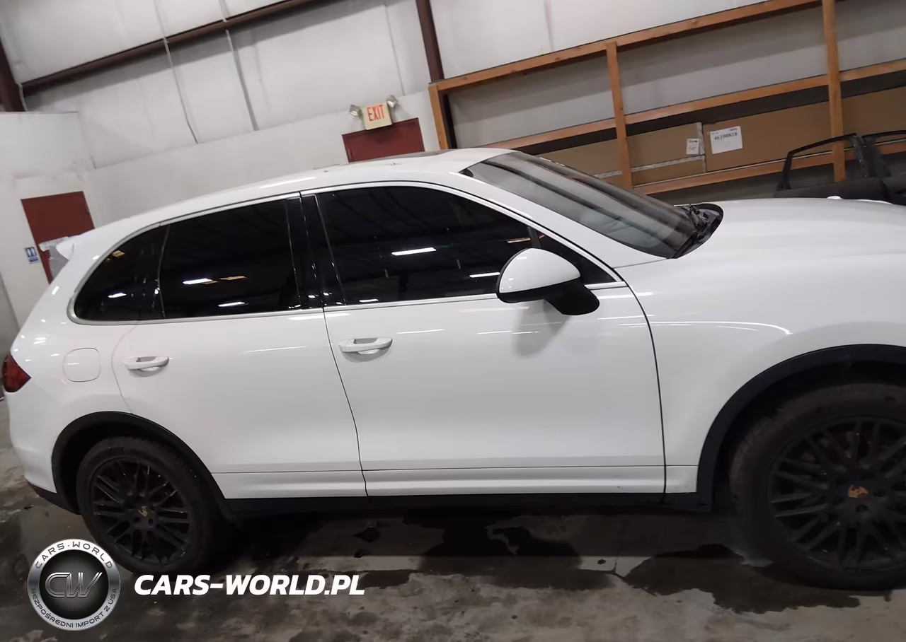 2014 Porsche Cayenne Platinum Edition VIN:WP1AA2A24ELA07213 - 13