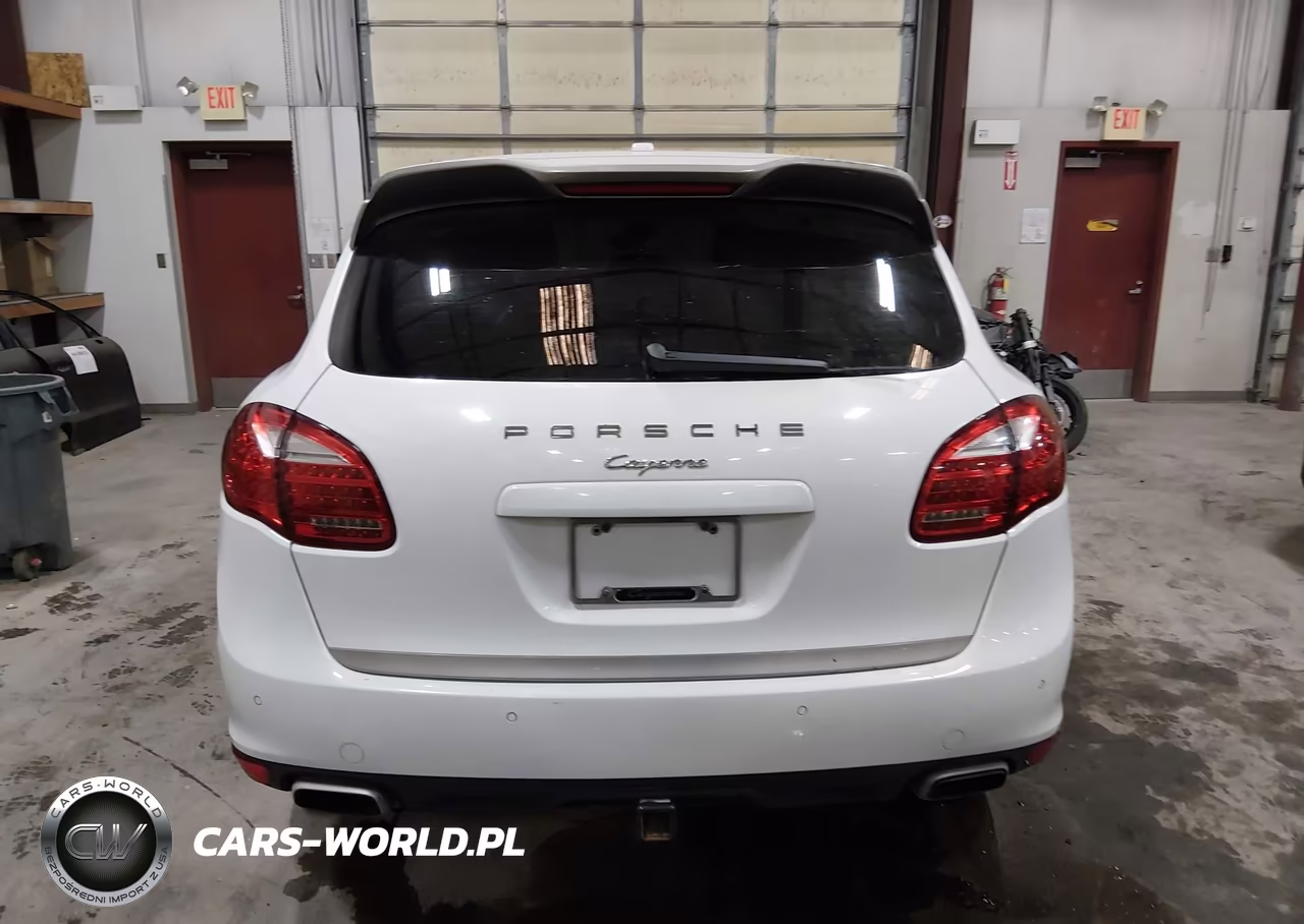 2014 Porsche Cayenne Platinum Edition VIN:WP1AA2A24ELA07213 - 16