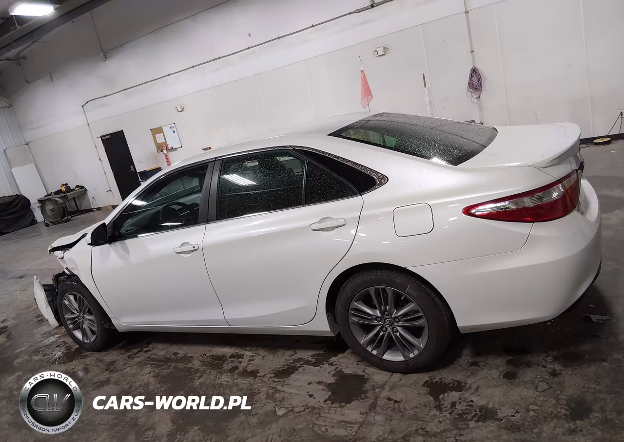 2016 Toyota Camry Se VIN:4T1BF1FK2GU251994 - 15