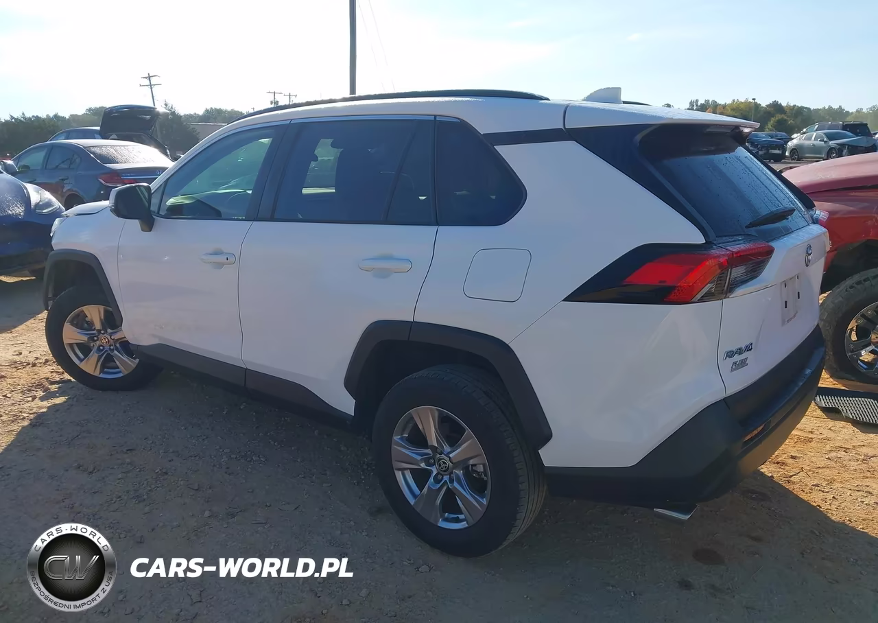 2022 Toyota Rav4 Xle VIN:2T3W1RFV7NC199485 - 3
