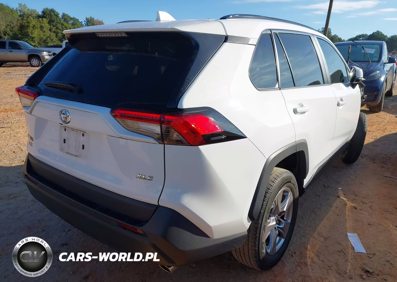2022 Toyota Rav4 Xle VIN:2T3W1RFV7NC199485 - 4
