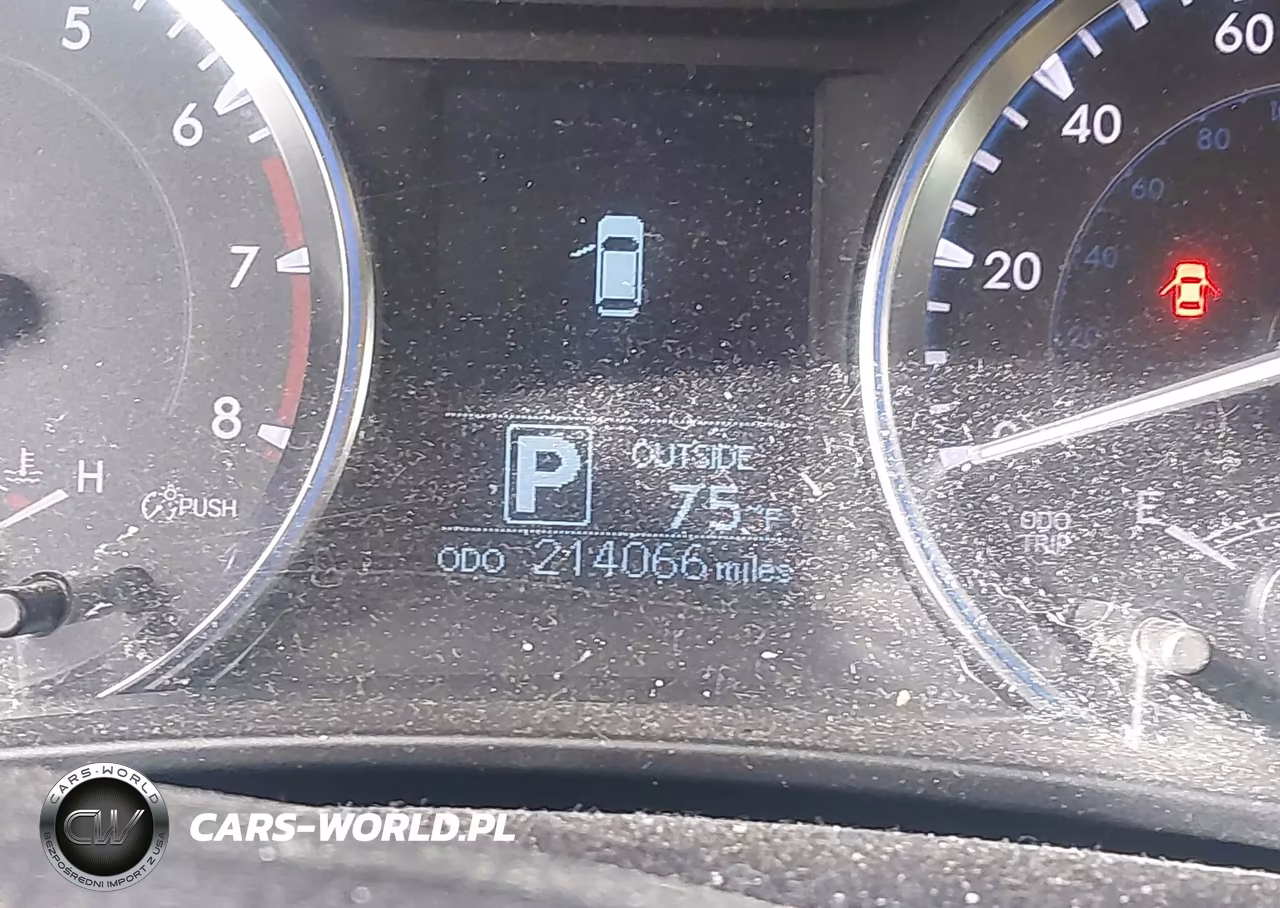 2014 Toyota Highlander Le Plus V6 VIN:5TDBKRFH7ES043629 - 16