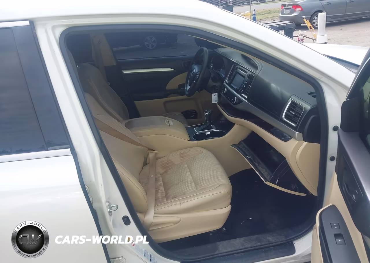 2014 Toyota Highlander Le Plus V6 VIN:5TDBKRFH7ES043629 - 5