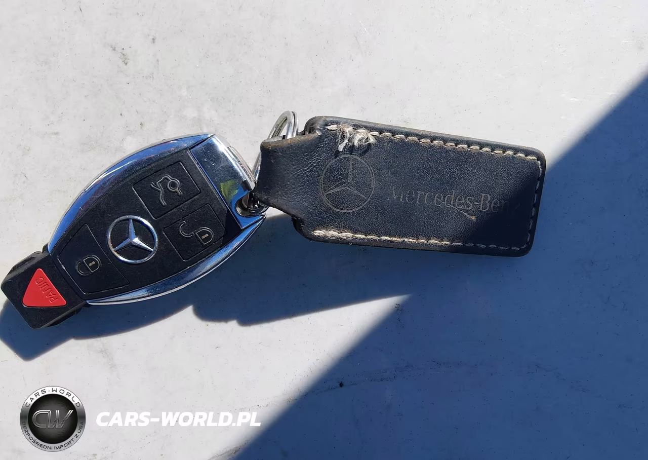 2015 Mercedes-Benz C 300 VIN:55SWF4JBXFU078696 - 11