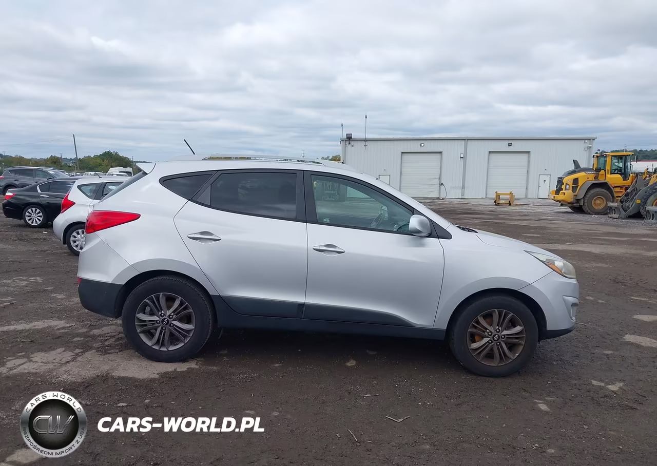 2015 Hyundai Tucson Se VIN:KM8JUCAG8FU043553 - 13