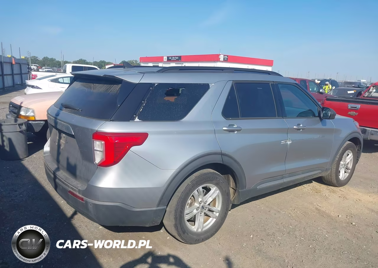 2021 Ford Explorer Xlt VIN:1FMSK7DH1MGB76673 - 4