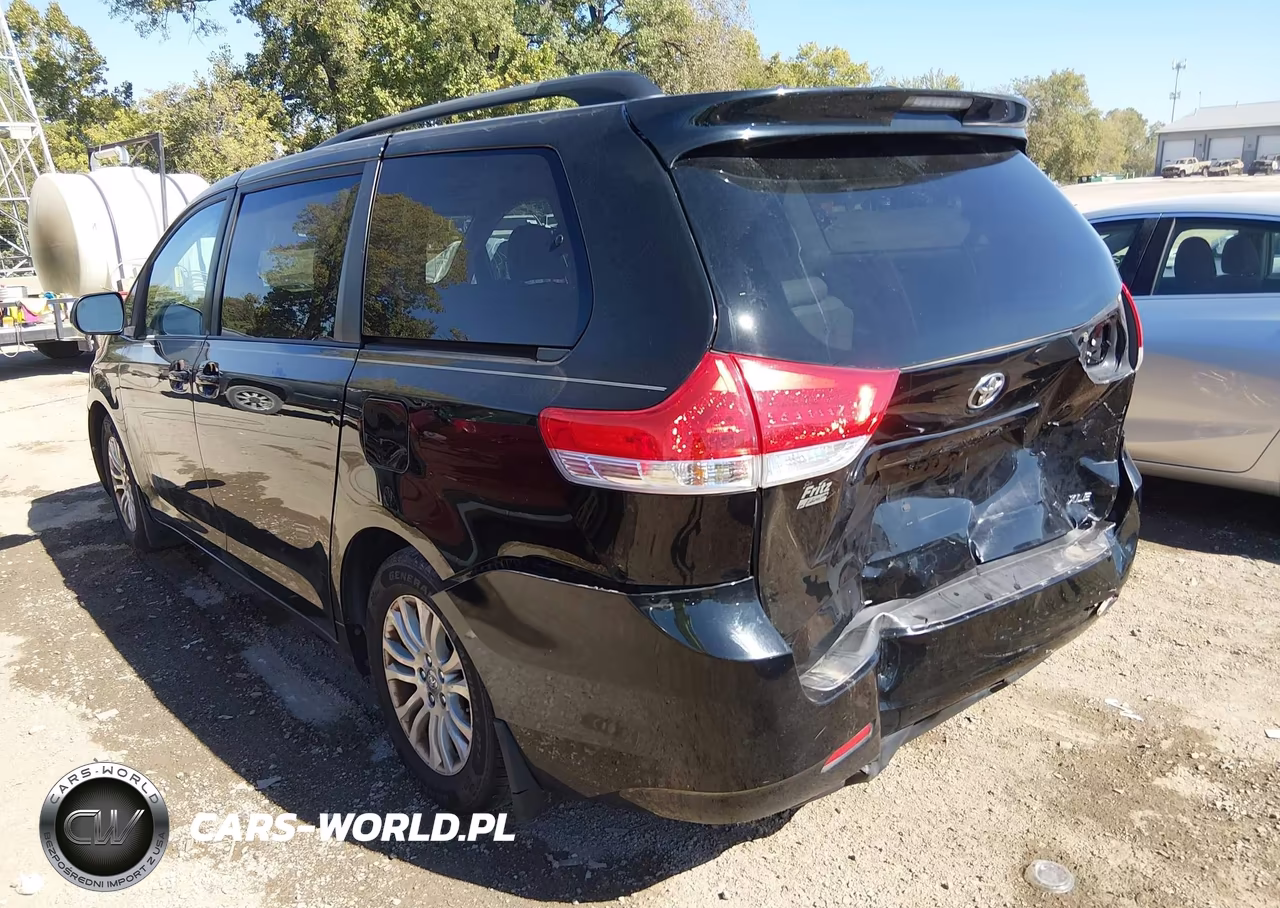 2012 Toyota Sienna Xle V6 8 Passenger VIN:5TDYK3DC1CS179069 - 3