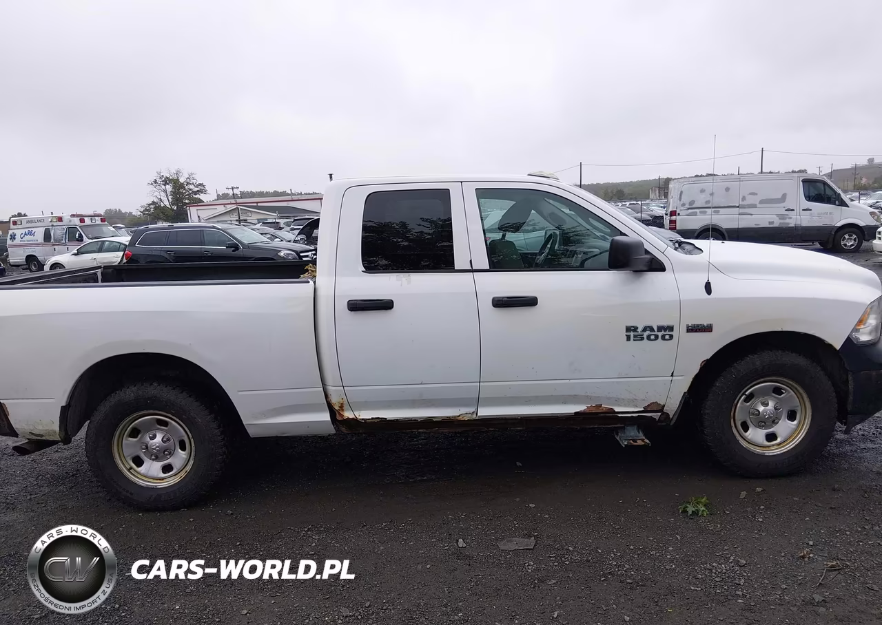 2016 Ram 1500 Tradesman VIN:1C6RR7FT2GS367088 - 13