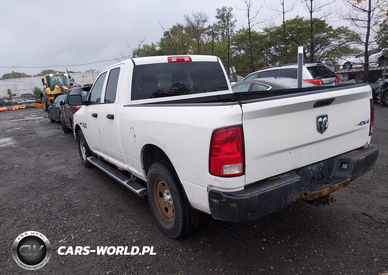 2016 Ram 1500 Tradesman VIN:1C6RR7FT2GS367088 - 3