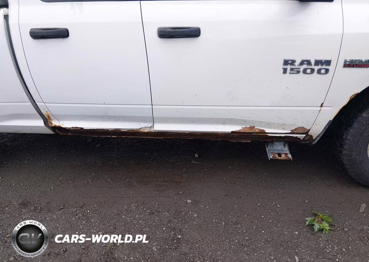 2016 Ram 1500 Tradesman VIN:1C6RR7FT2GS367088 - 6