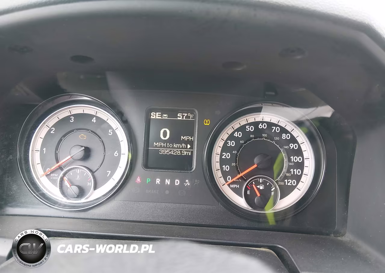 2016 Ram 1500 Tradesman VIN:1C6RR7FT2GS367088 - 7