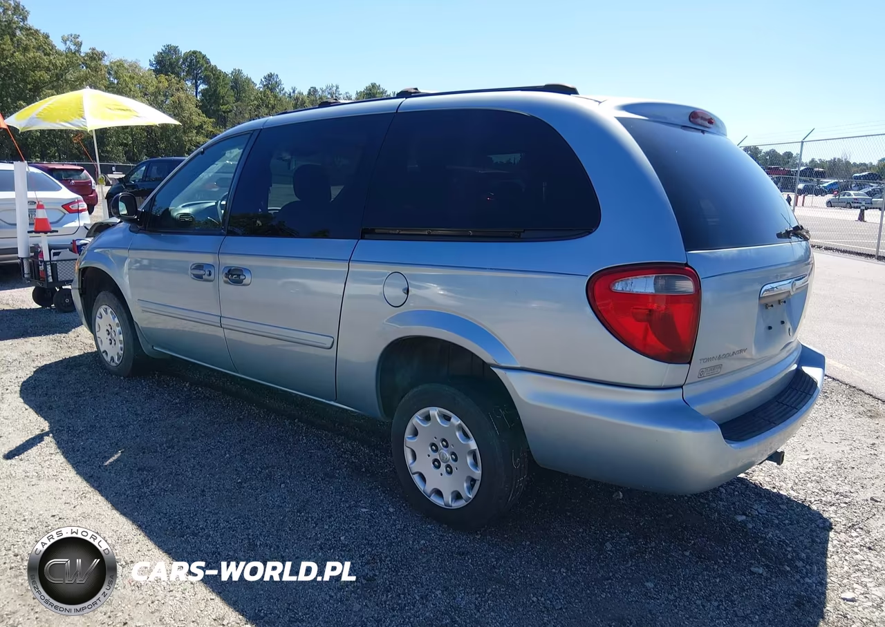 2004 Chrysler Town & Country Lx VIN:2C4GP44RX4R504643 - 3