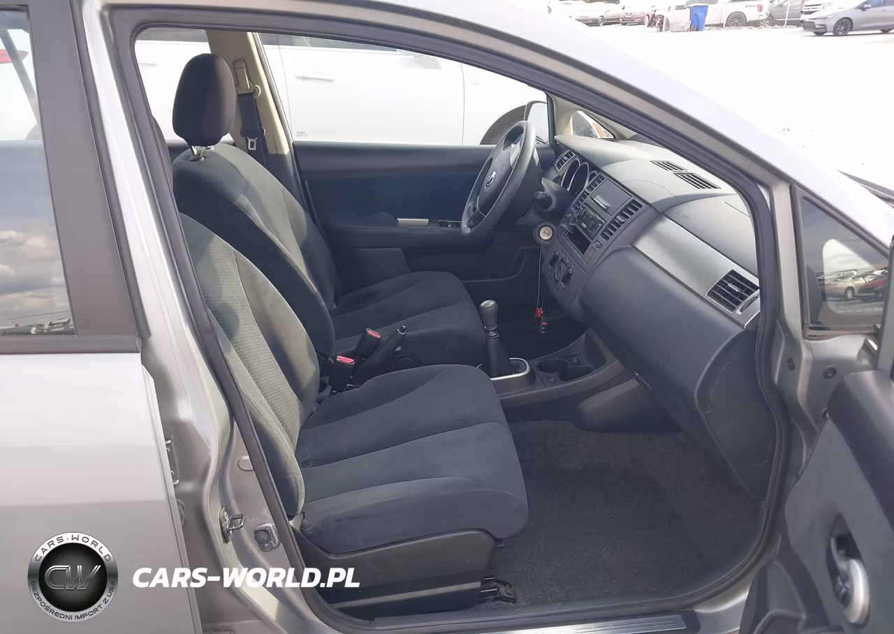 2010 Nissan Versa 1.8S VIN:3N1BC1CP4AL436551 - 5