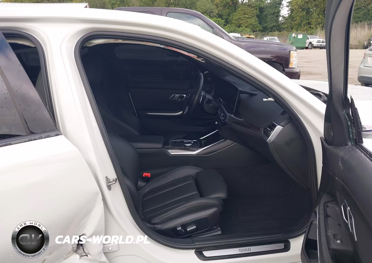 2023 BMW 330I xDrive VIN:3MW89FF02P8D38886 - 5