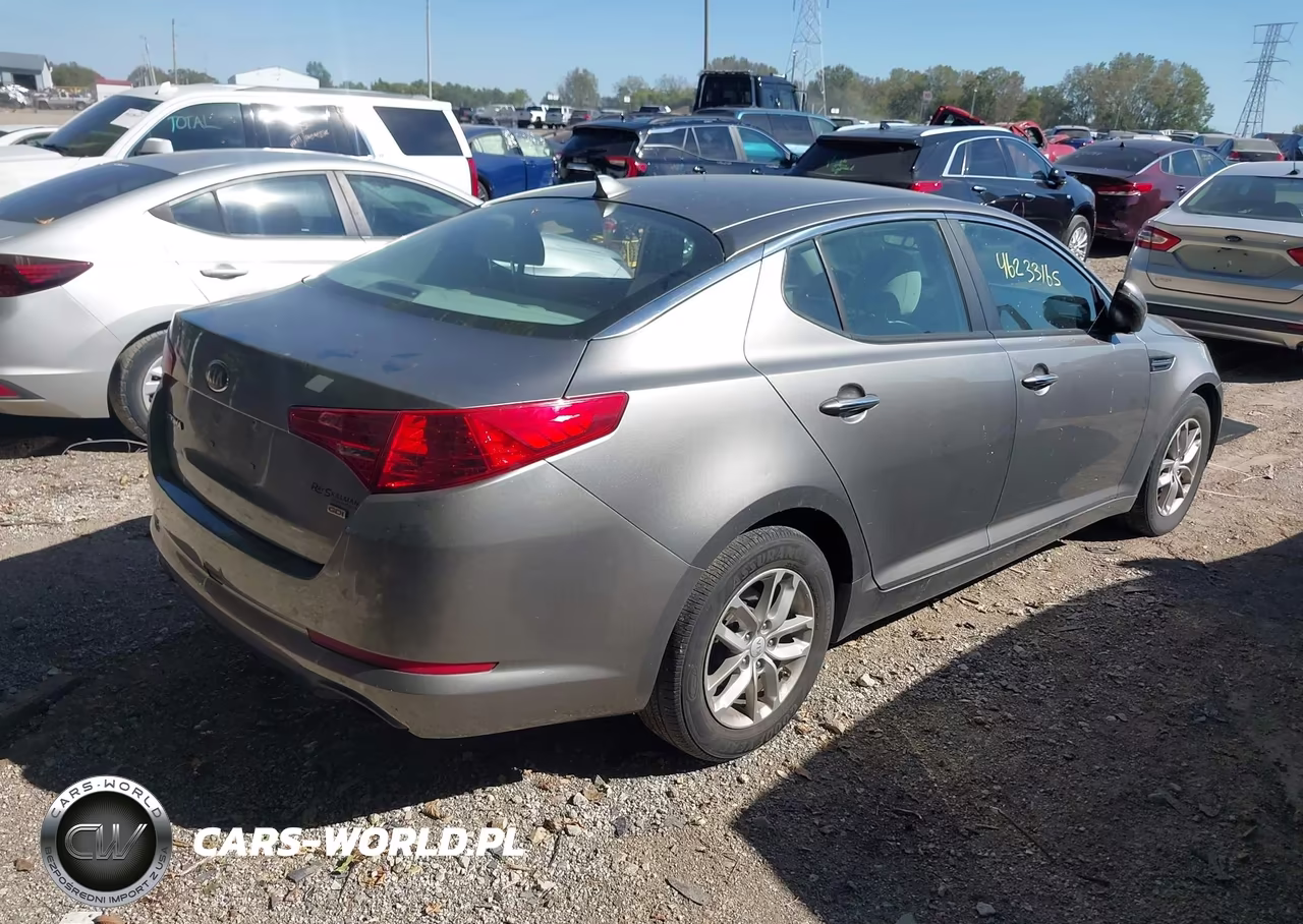 2013 Kia Optima Lx VIN:5XXGM4A70DG161670 - 4
