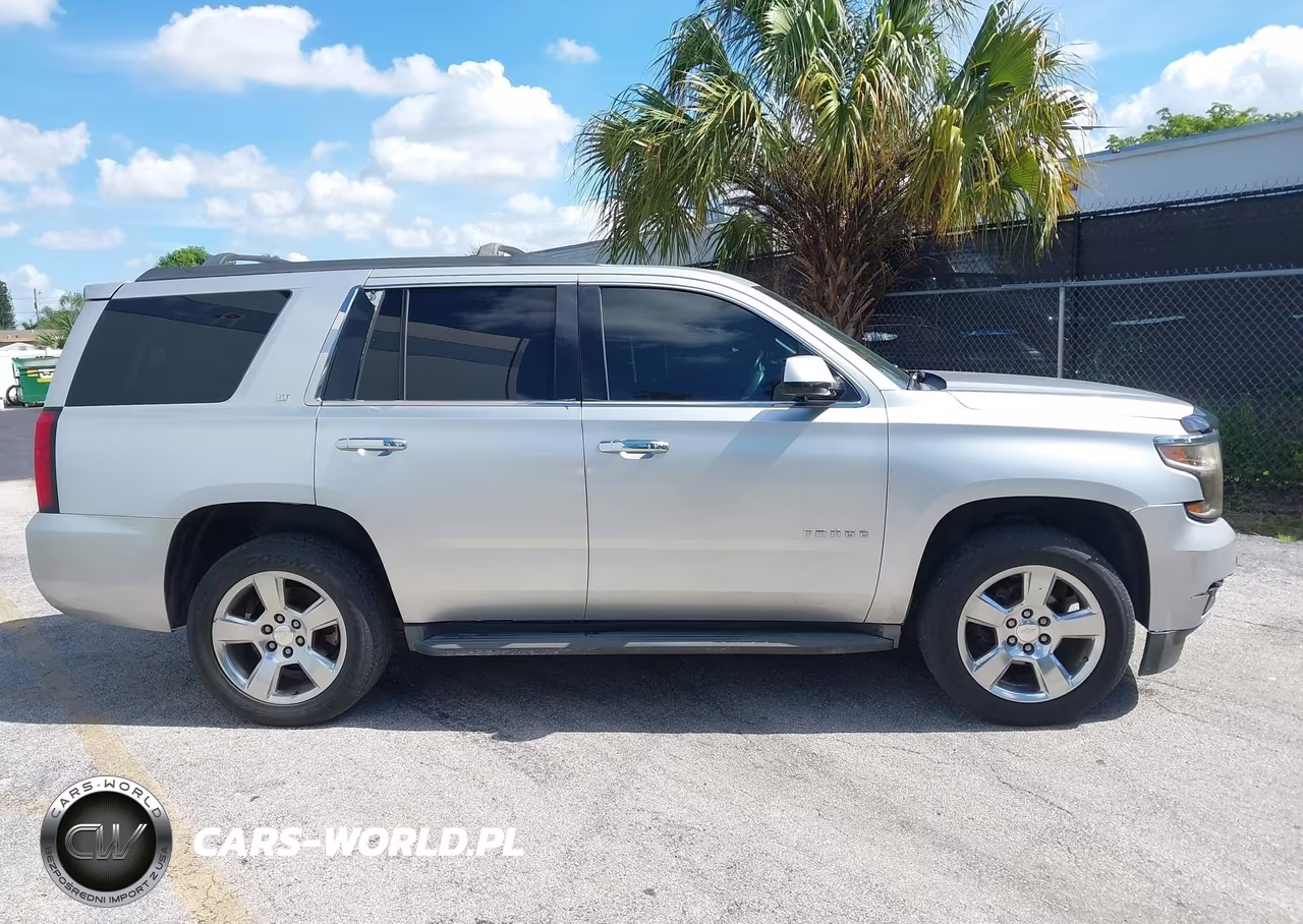 2015 Chevrolet Tahoe Lt VIN:1GNSKBKC6FR228084 - 13