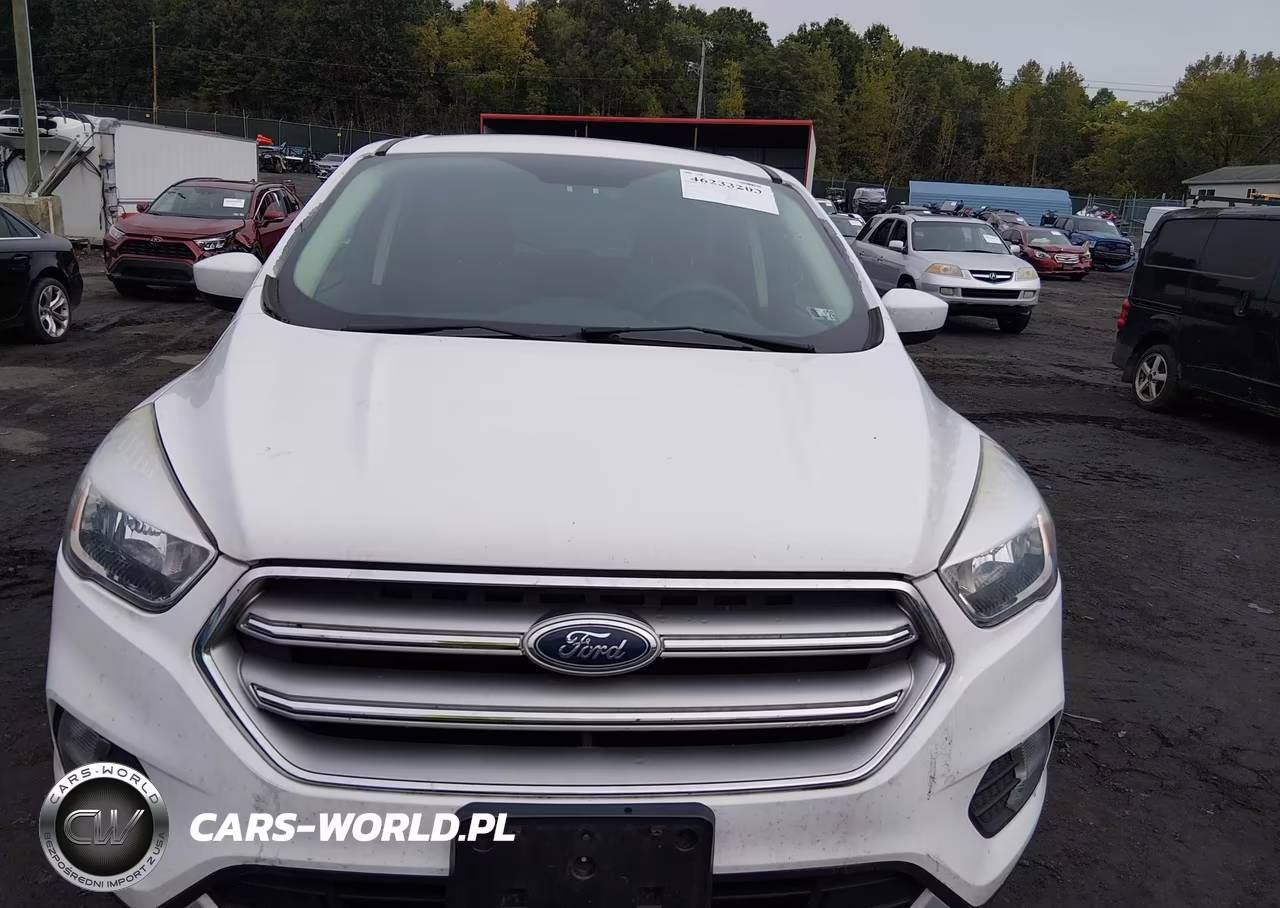 2017 Ford Escape Se VIN:1FMCU9GD2HUC41038 - 6