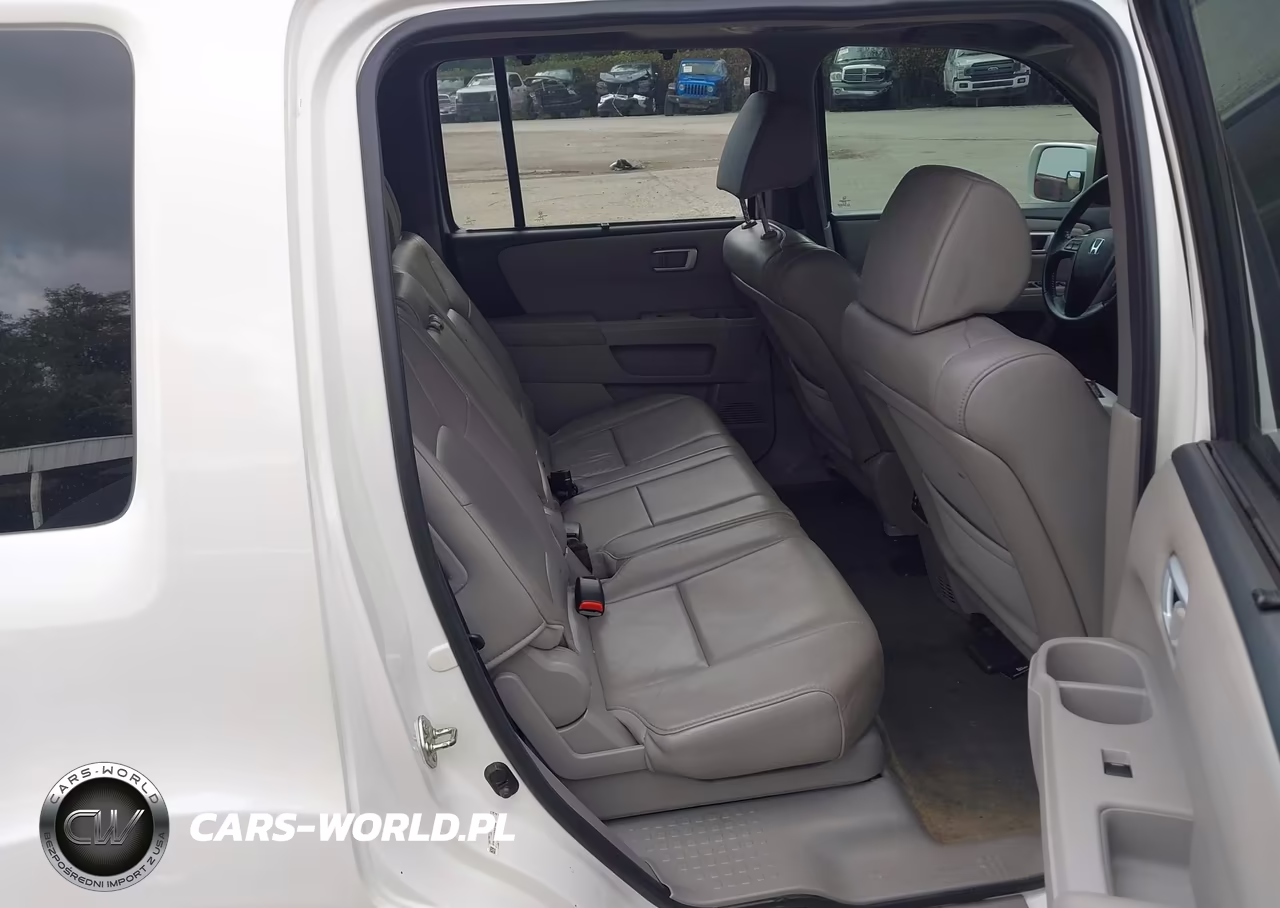 2014 Honda Pilot Touring VIN:5FNYF4H92EB027348 - 8