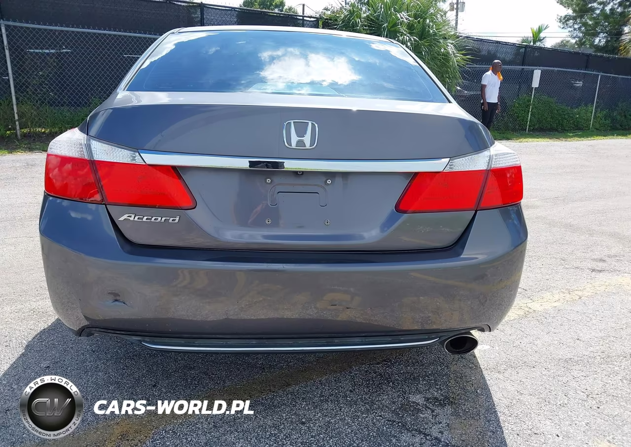 2014 Honda Accord Lx VIN:1HGCR2E33EA172947 - 18