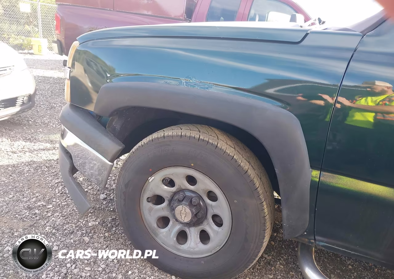 2005 Chevrolet Silverado 1500 Work Truck VIN:2GCEK19V851381872 - 13