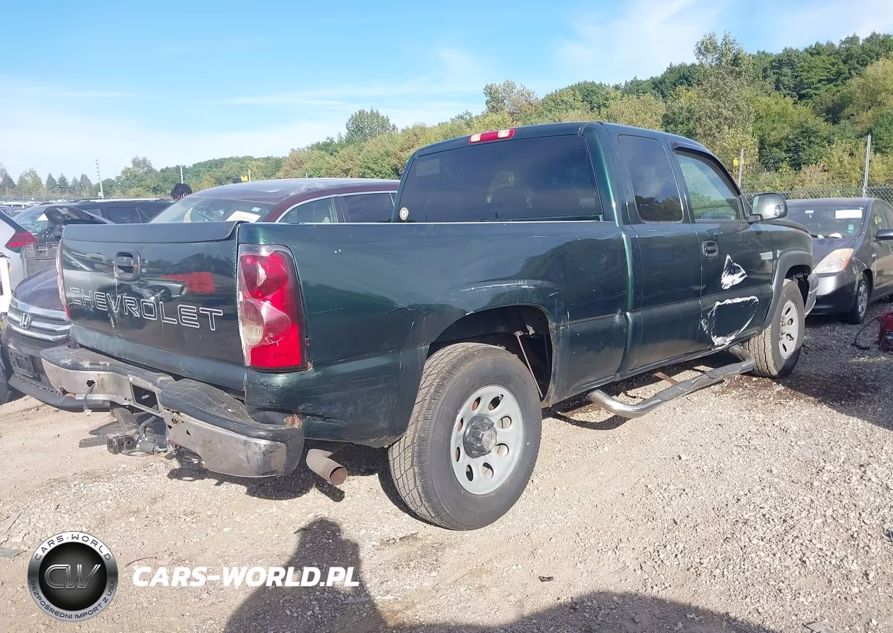 2005 Chevrolet Silverado 1500 Work Truck VIN:2GCEK19V851381872 - 4