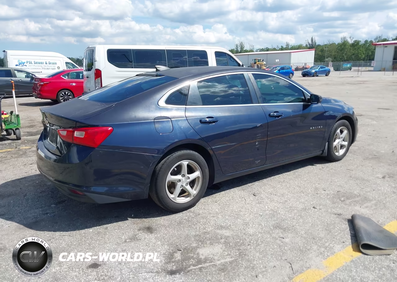 2017 Chevrolet Malibu Ls VIN:1G1ZB5ST3HF145878 - 4