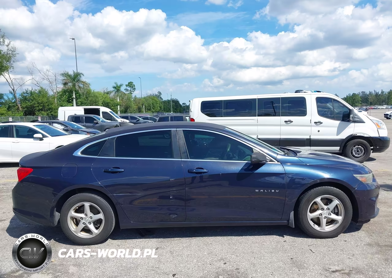 2017 Chevrolet Malibu Ls VIN:1G1ZB5ST3HF145878 - 6