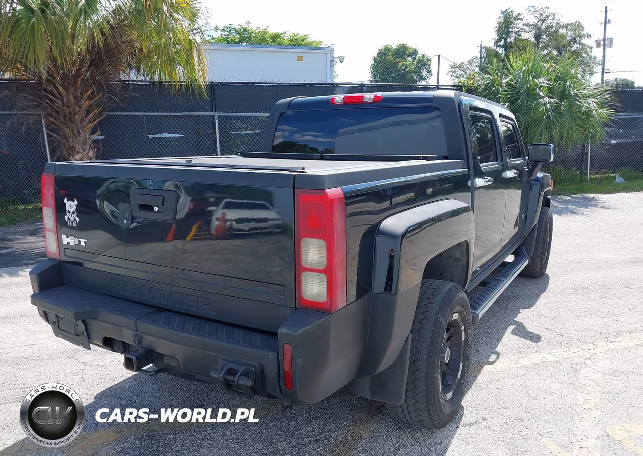 2010 Hummer H3T Crew Cab VIN:5GNRNGEE3A8118990 - 4
