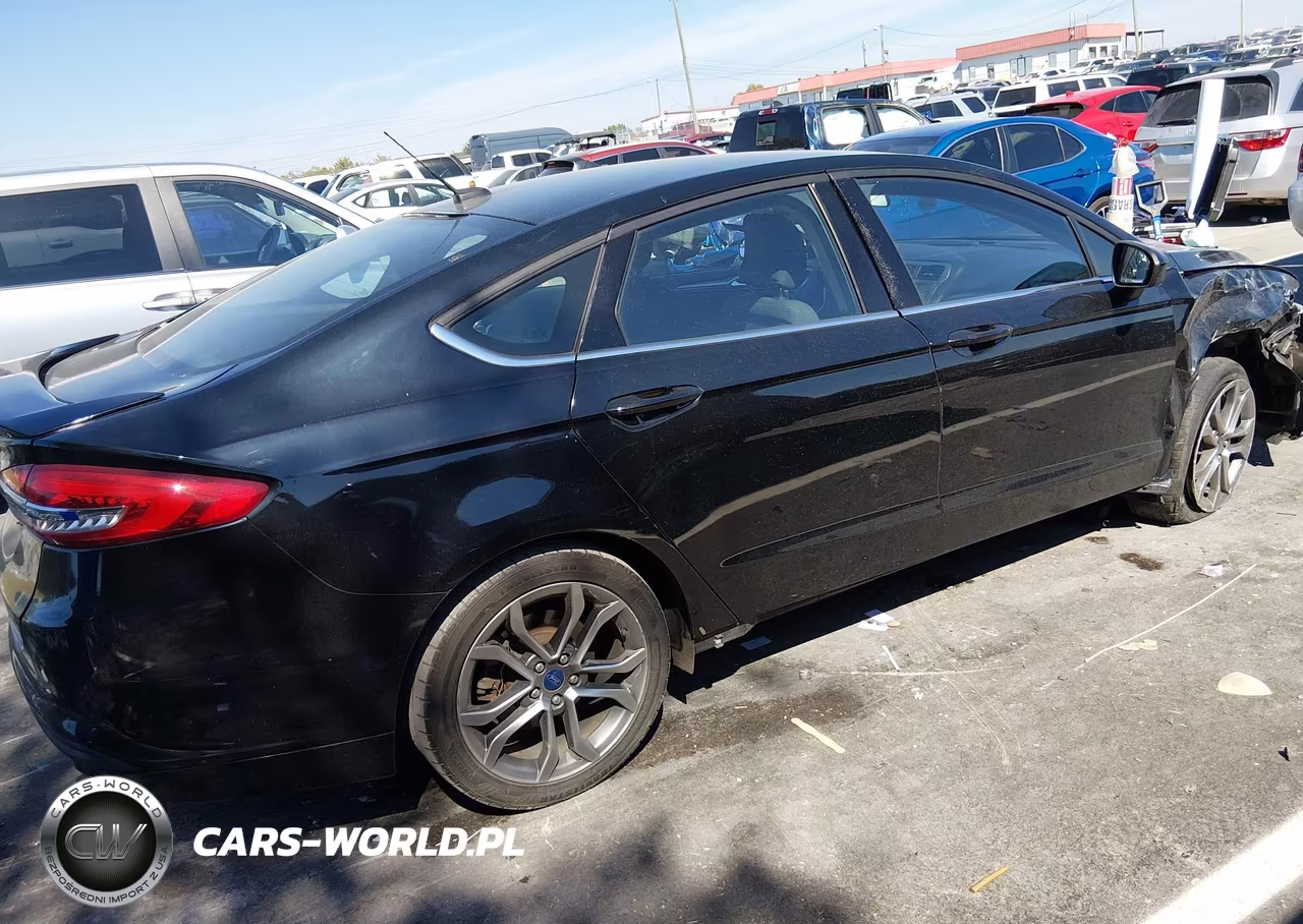 2017 Ford Fusion S VIN:3FA6P0G76HR103191 - 13