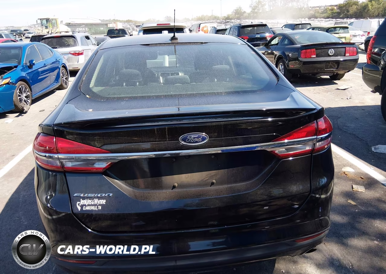 2017 Ford Fusion S VIN:3FA6P0G76HR103191 - 16