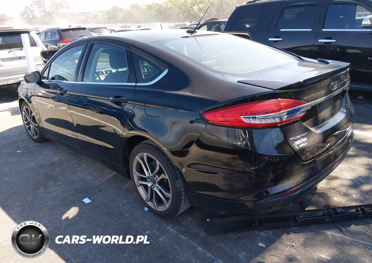 2017 Ford Fusion S VIN:3FA6P0G76HR103191 - 3