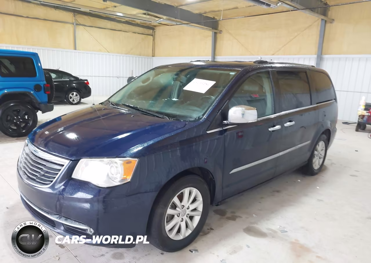 2016 Chrysler Town & Country Limited Platinum VIN:2C4RC1GG3GR151132 - 14