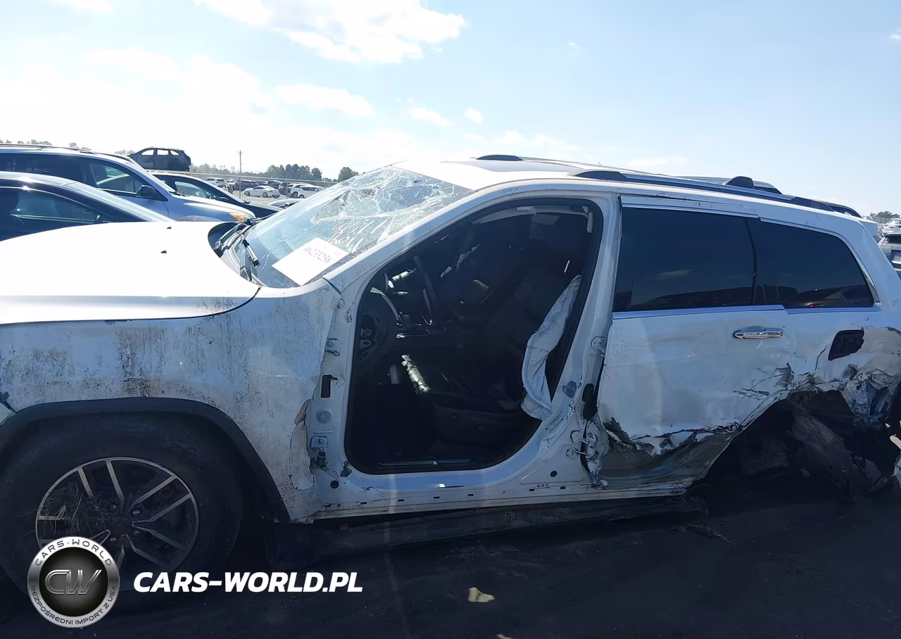 2019 Jeep Grand Cherokee Limited 4X4 VIN:1C4RJFBG7KC537838 - 13