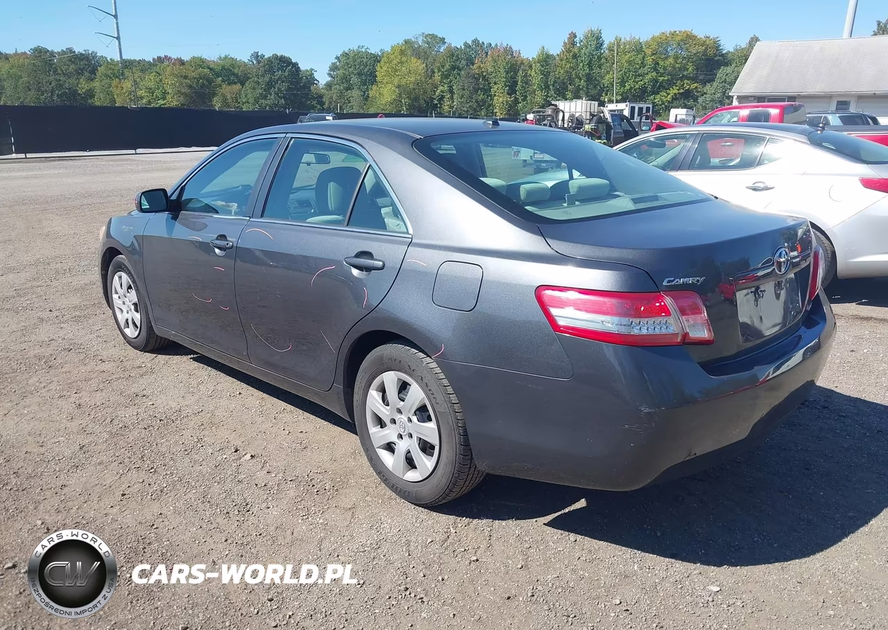 2011 Toyota Camry Le VIN:4T1BF3EK1BU121128 - 3