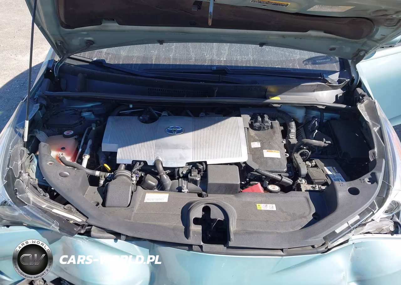2017 Toyota Prius Three Touring VIN:JTDKARFU8H3544633 - 10