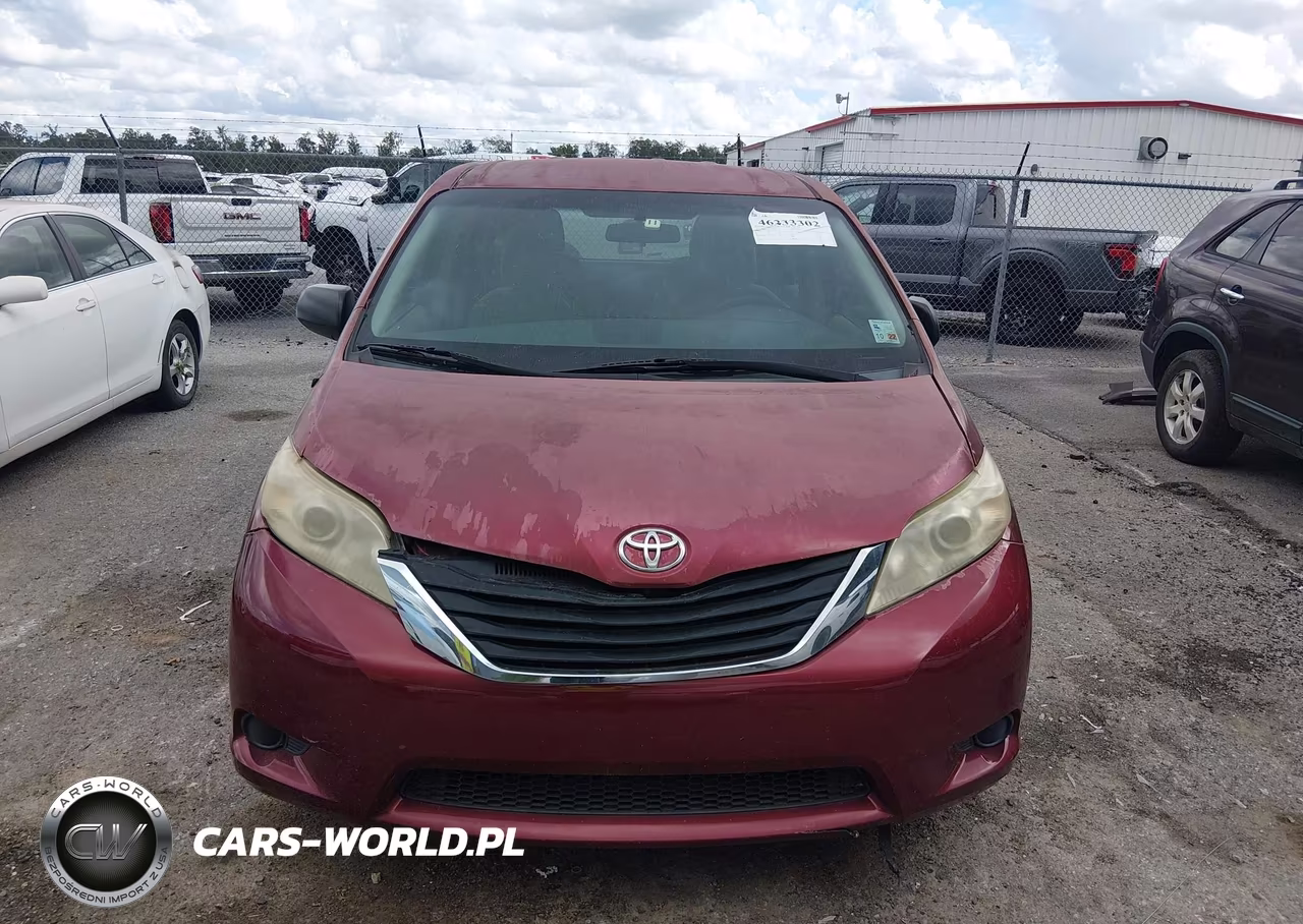 2012 Toyota Sienna Base 7 Passenger VIN:5TDKA3DC9CS013052 - 12