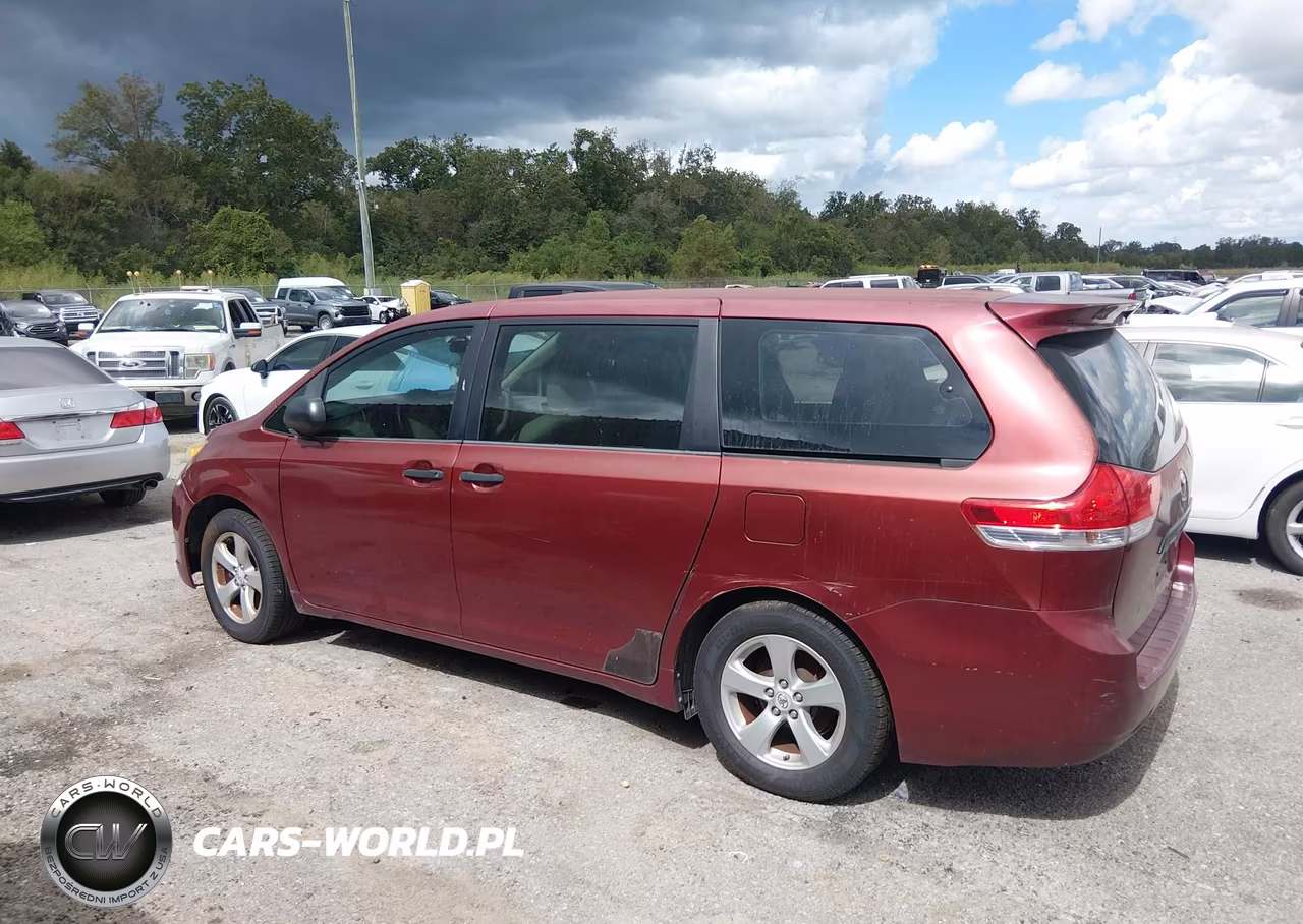 2012 Toyota Sienna Base 7 Passenger VIN:5TDKA3DC9CS013052 - 14