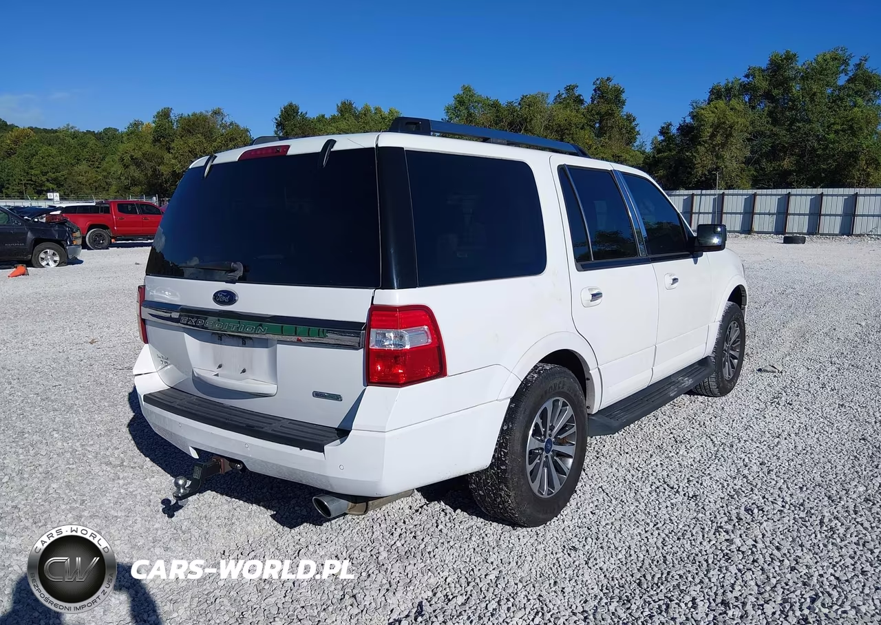 2017 Ford Expedition Xlt VIN:1FMJU1HTXHEA40187 - 4
