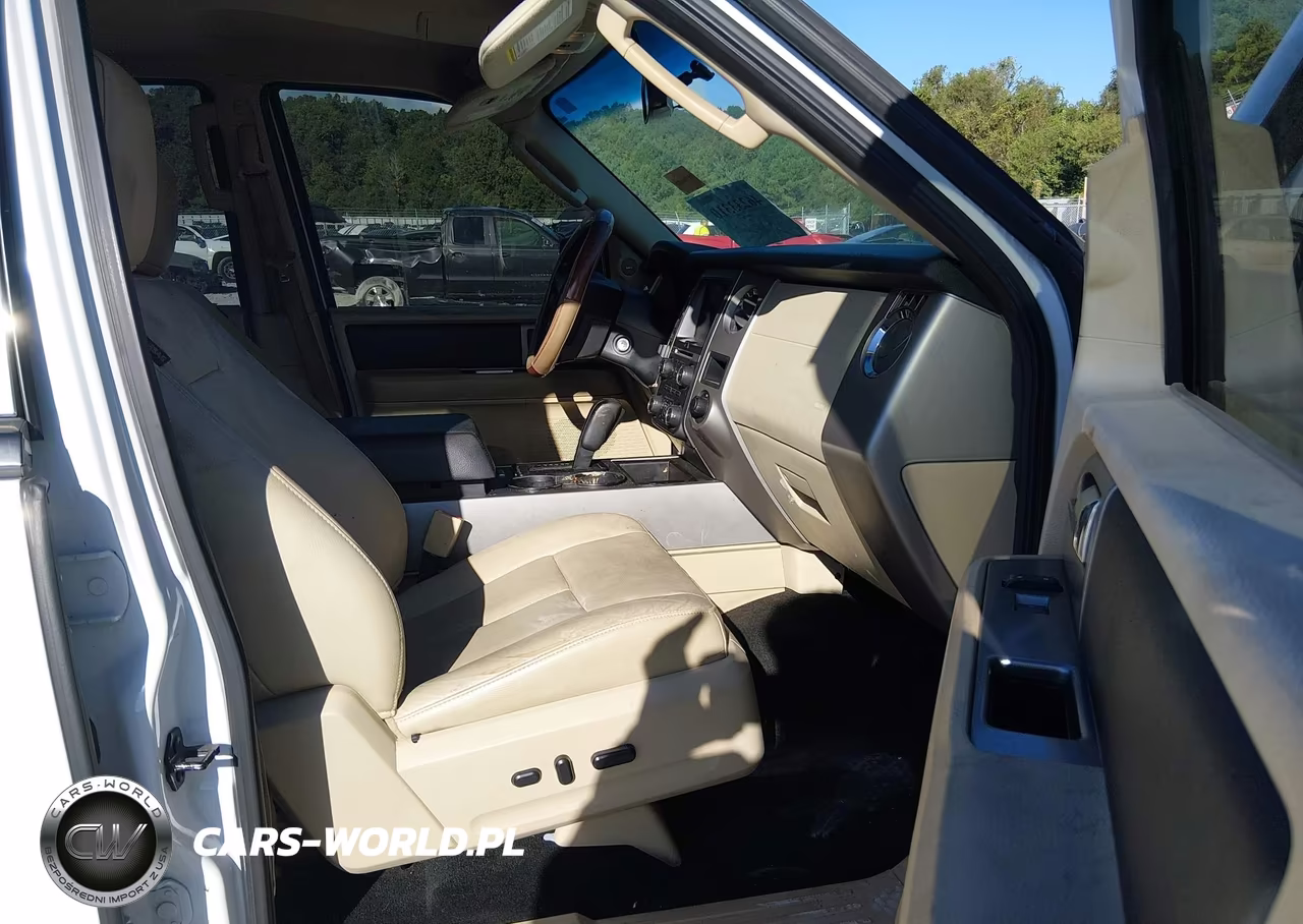 2017 Ford Expedition Xlt VIN:1FMJU1HTXHEA40187 - 5