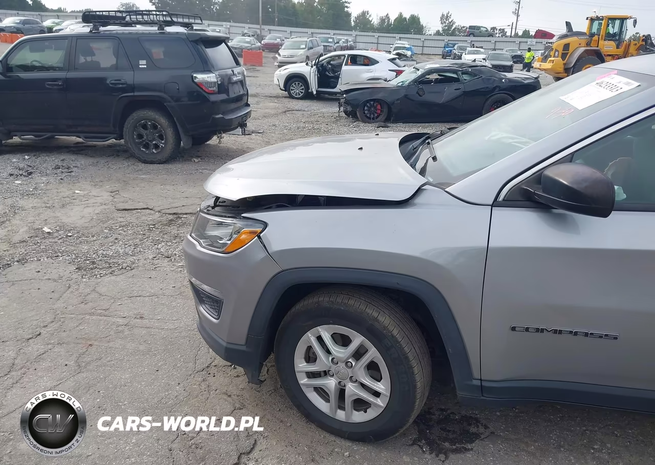 2019 Jeep Compass Sport Fwd VIN:3C4NJCAB1KT614694 - 18