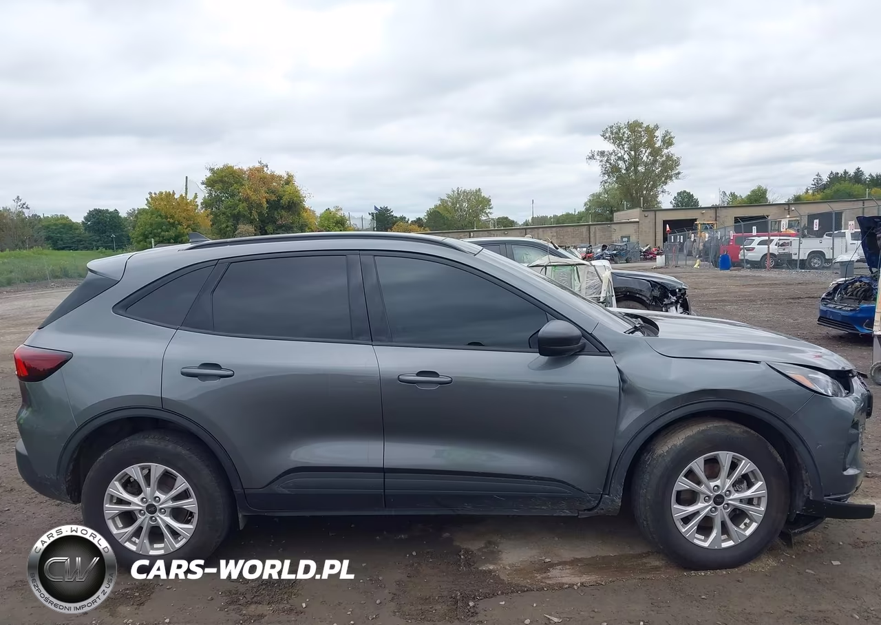 2025 Ford Escape Active VIN:1FMCU9GN8SUB55877 - 13